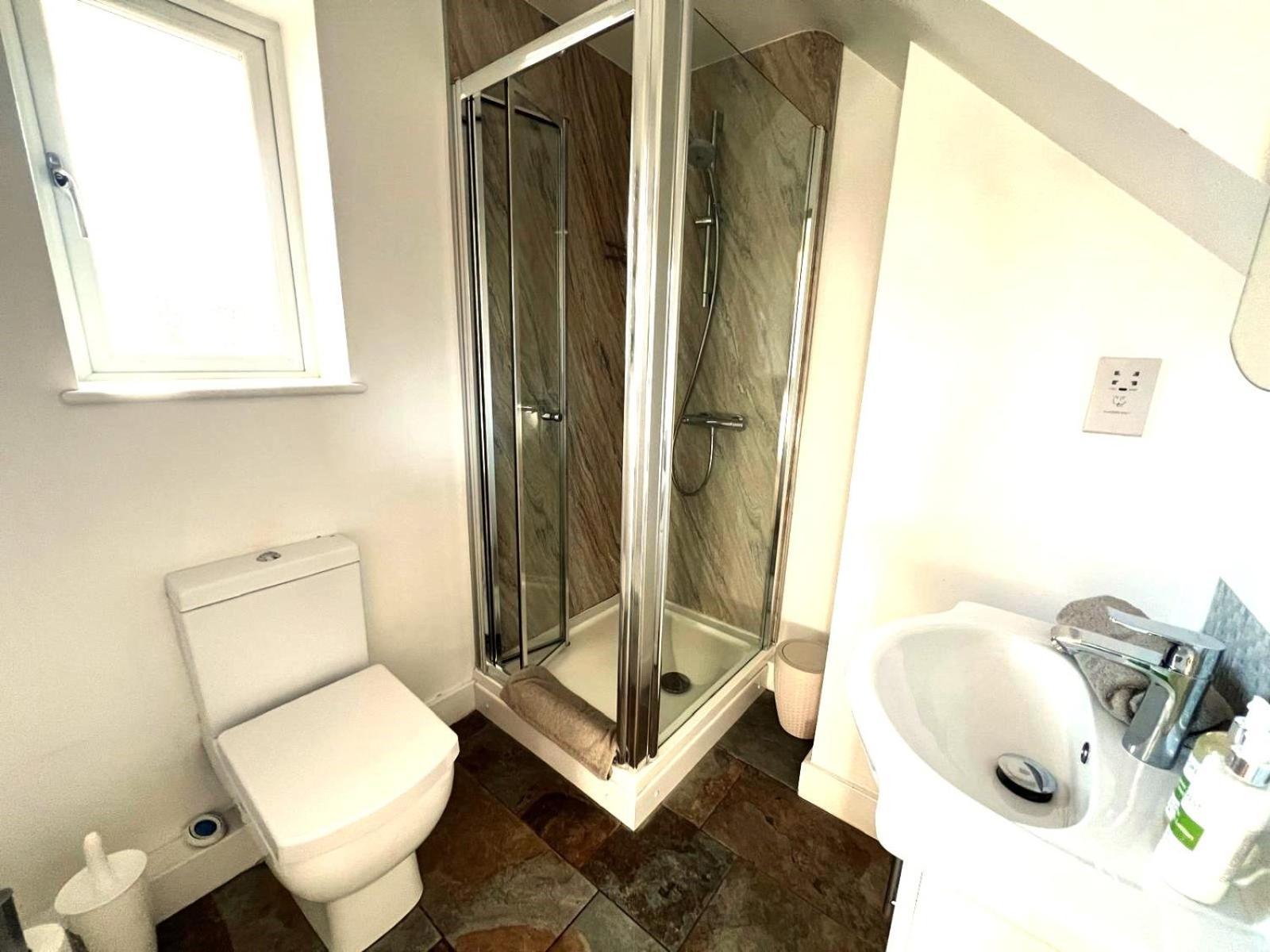 Oak Tree Rooms Ltd Brockenhurst Eksteriør billede