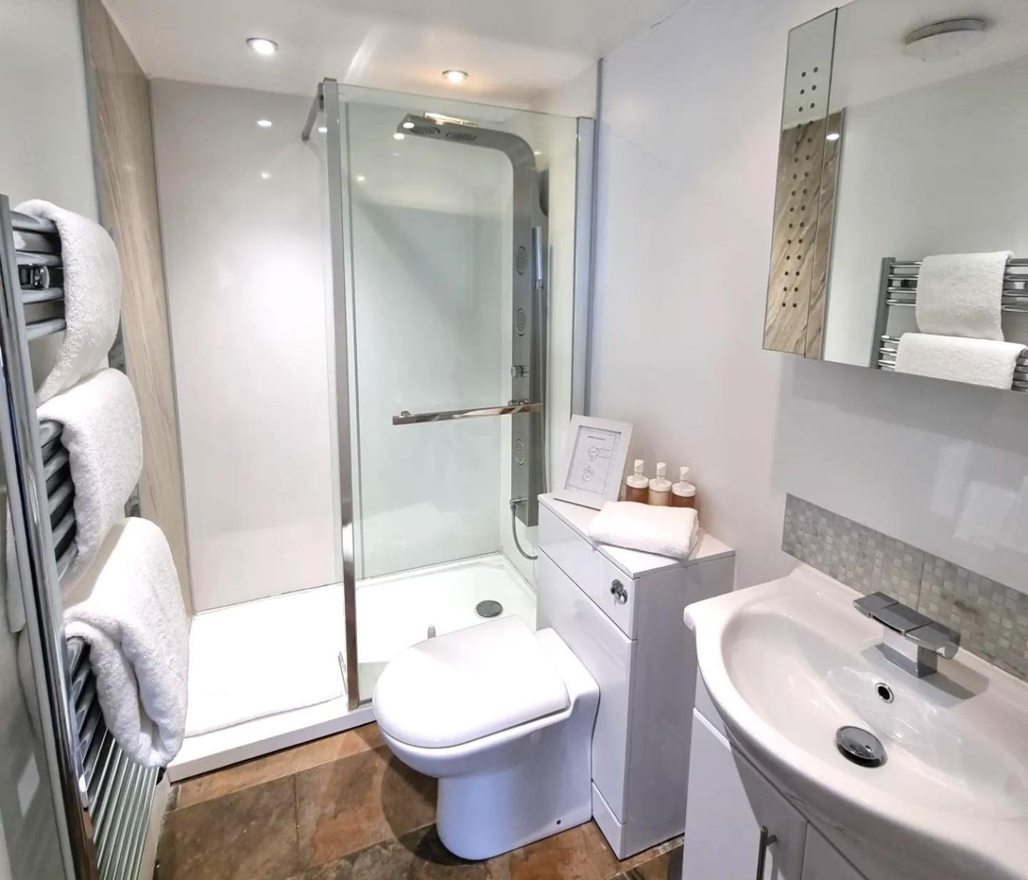 Oak Tree Rooms Ltd Brockenhurst Eksteriør billede